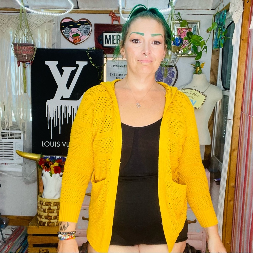 Design History Mustard Knit Yellow Cardigan Sweater Size Large